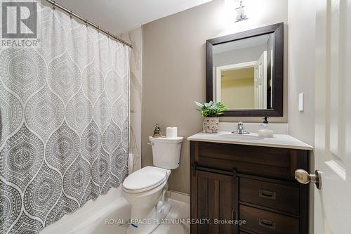 13 Isaac Devins Boulevard, Toronto, ON - Indoor Photo Showing Bathroom