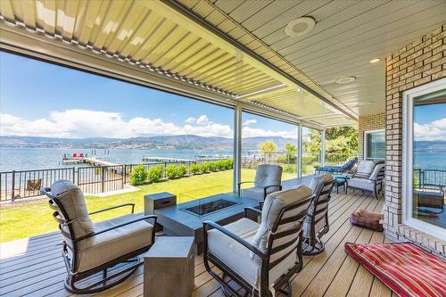 4096 Lakeshore Road, Kelowna, BC - Outdoor