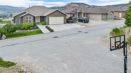 1623 Sunrise Road, Kelowna, BC - Outdoor With Facade