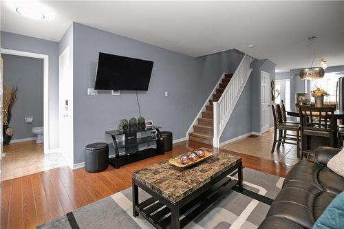 1328 Upper Sherman Avenue|Unit #6, Hamilton, ON - Indoor Photo Showing Living Room