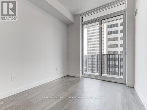 2103 - 8 Eglinton Avenue E, Toronto, ON - Indoor Photo Showing Other Room