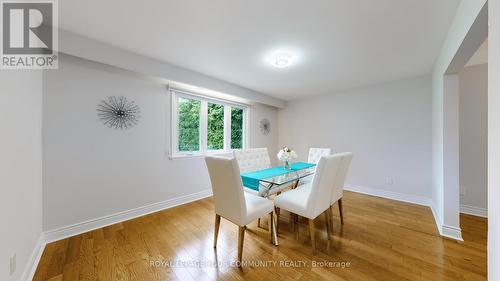 20 Elkpath Avenue, Toronto (St. Andrew-Windfields), ON - Indoor Photo Showing Dining Room