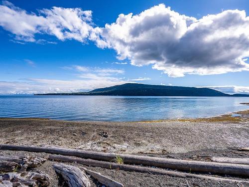 4940 East Rd, Denman Island, BC 