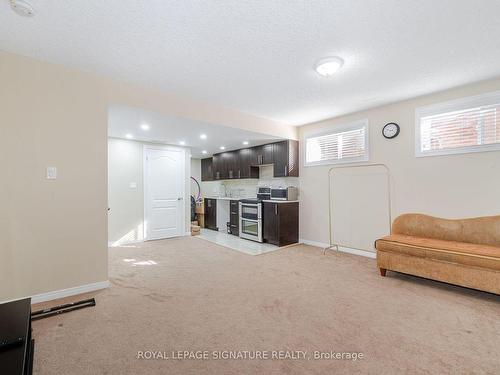 14 Aiken Cres, Orangeville, ON - Indoor Photo Showing Bathroom