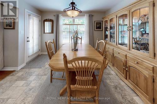 11 Parkside Drive, Kawartha Lakes, ON - Indoor Photo Showing Dining Room