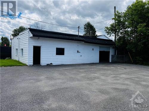 290 Tupper Street, Hawkesbury, ON - Outdoor