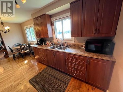 30 Bethune Avenue, Long Sault, ON - Indoor Photo Showing Kitchen With Double Sink