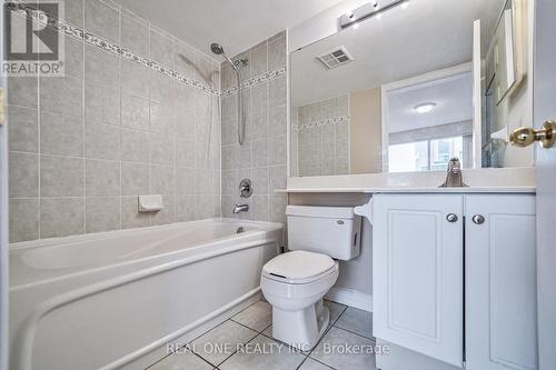 2203 - 7 Lorraine Drive, Toronto, ON - Indoor Photo Showing Bathroom