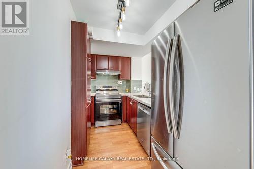 Th316 - 36 Lee Centre Drive, Toronto, ON - Indoor Photo Showing Kitchen With Stainless Steel Kitchen