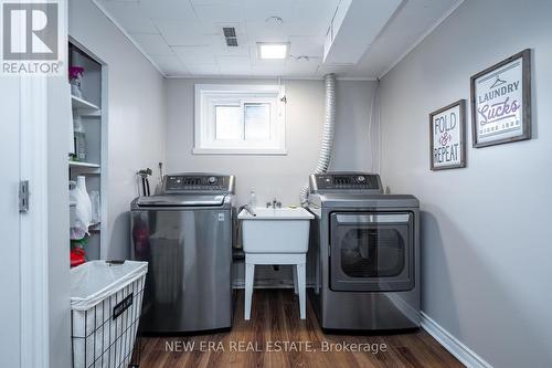 835 Krosno Boulevard, Pickering, ON - Indoor Photo Showing Laundry Room