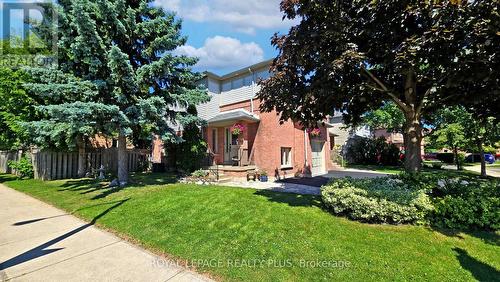 477 Levanna Lane, Oakville, ON - Outdoor