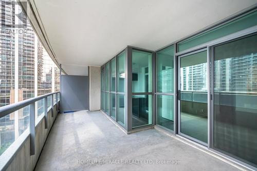 1011 - 23 Hollywood Avenue W, Toronto, ON - Outdoor With Balcony With Exterior