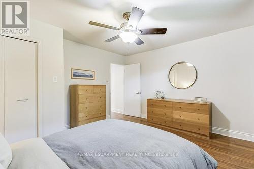 587 Sheraton Road, Burlington, ON - Indoor Photo Showing Bedroom