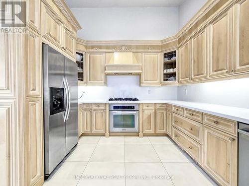 51 Blue Forest Drive, Toronto, ON - Indoor Photo Showing Kitchen