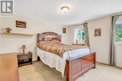 35 Mowat Crescent, Barrie, ON - Indoor Photo Showing Bedroom
