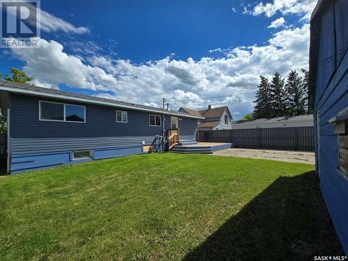 400 Sullivan Street, Stoughton, SK - Outdoor