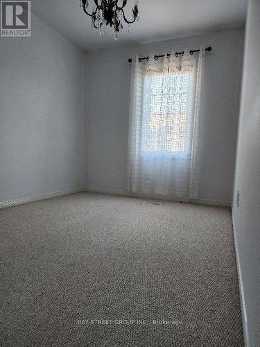 32 - 1701 Finch Avenue, Pickering, ON - Indoor Photo Showing Other Room