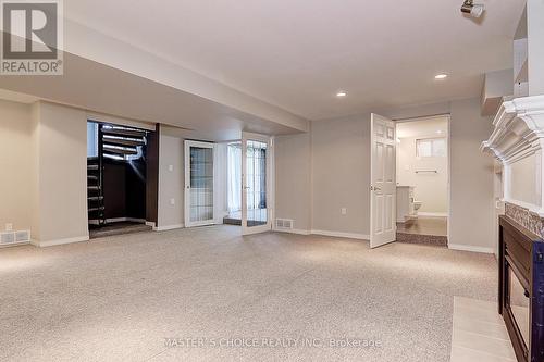 326 Jaybell Grove, Toronto, ON - Indoor Photo Showing Other Room