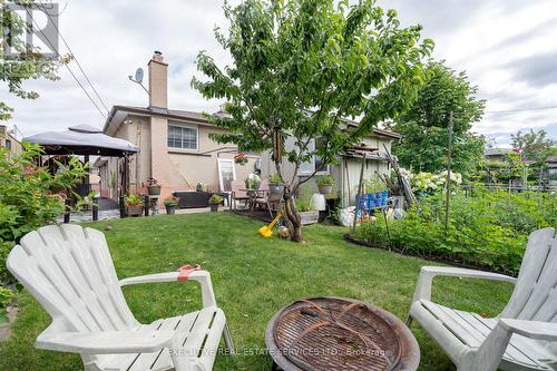 5 Goldsboro Road, Toronto, ON - Outdoor With Backyard