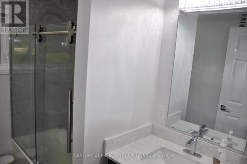 17 Cedar Bay Road, Kawartha Lakes, ON - Indoor Photo Showing Bathroom