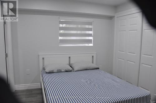 17 Cedar Bay Road, Kawartha Lakes, ON - Indoor Photo Showing Bedroom