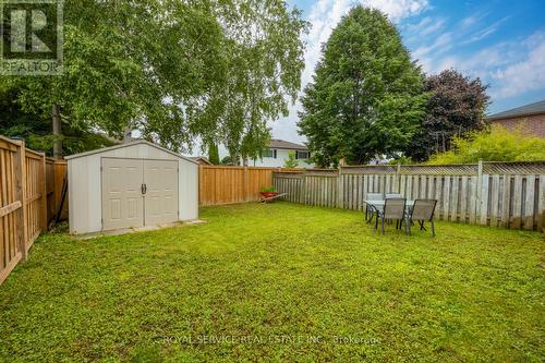 19 Mcfeeters Crescent, Clarington, ON - Outdoor With Backyard