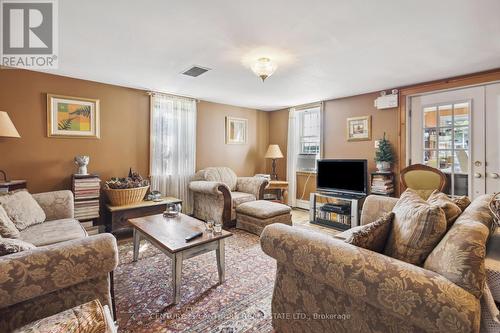 109 Front Street W, Trent Hills (Hastings), ON - Indoor Photo Showing Living Room