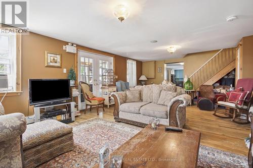 109 Front Street W, Trent Hills (Hastings), ON - Indoor Photo Showing Living Room