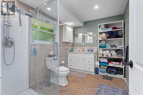 96 Suter Drive, Kawartha Lakes, ON - Indoor Photo Showing Bathroom