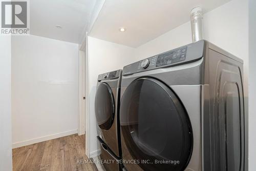79 Madoc Drive, Brampton, ON - Indoor Photo Showing Laundry Room