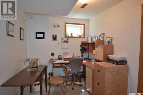 115 1St Avenue E, Debden, SK - Indoor Photo Showing Office