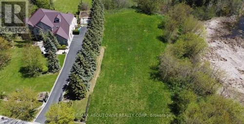 29 Country Heights Drive, Richmond Hill, ON 