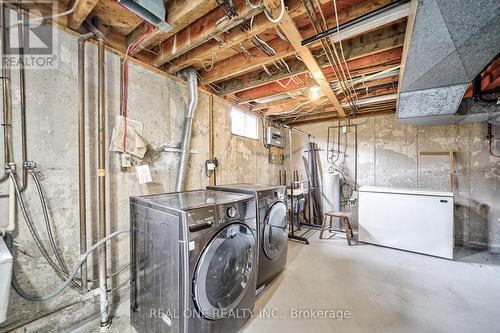 98 Prince Charles Drive, St. Catharines, ON - Indoor Photo Showing Laundry Room