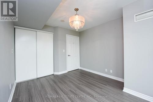 1816 - 68 Grangeway Avenue, Toronto, ON - Indoor Photo Showing Other Room