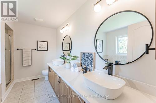 28 Jefferson Forest Drive, Richmond Hill, ON - Indoor Photo Showing Bathroom