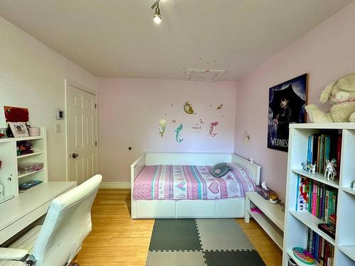 Chambre Ã Â coucher - 128 Rue Marquette, Saint-Jean-Sur-Richelieu, QC - Indoor Photo Showing Bedroom