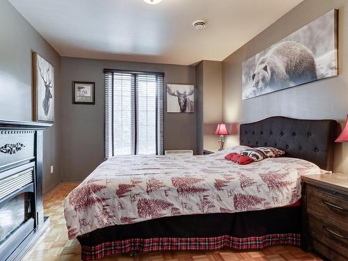 Chambre Ã  coucher principale - 463 Rue De Berri, Laval (Pont-Viau), QC - Indoor Photo Showing Bedroom
