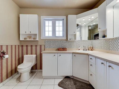 Salle de bains - 463 Rue De Berri, Laval (Pont-Viau), QC - Indoor Photo Showing Bathroom