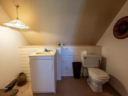 Powder room - 