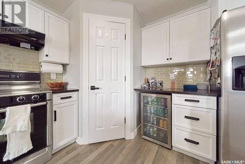 69 Goldenglow Drive, Moose Jaw, SK - Indoor Photo Showing Kitchen