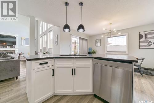 69 Goldenglow Drive, Moose Jaw, SK - Indoor Photo Showing Kitchen