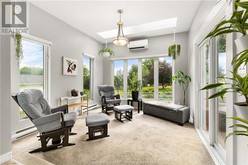 76 Berry St, Moncton, NB - Indoor Photo Showing Living Room