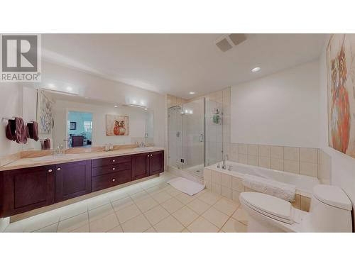4215 Pebble Beach Drive, Osoyoos, BC - Indoor Photo Showing Bathroom