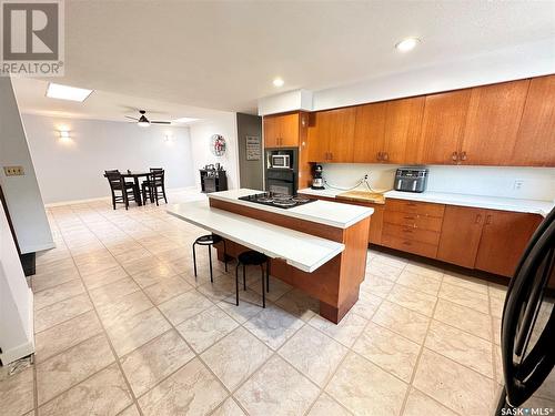 220 Ash Drive, Weyburn, SK - Indoor Photo Showing Kitchen