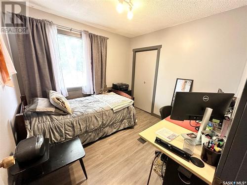 220 Ash Drive, Weyburn, SK - Indoor Photo Showing Bedroom