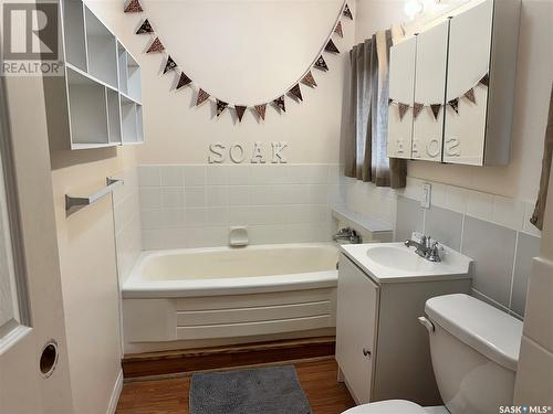 307 Center Street, Cabri, SK - Indoor Photo Showing Bathroom