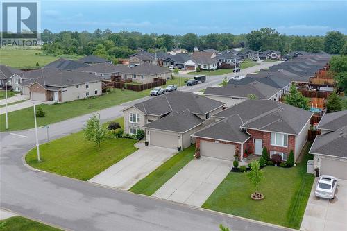 4052 Applewood Drive, Petrolia, ON - Outdoor With Facade With View