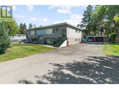 305 Cambie Road, Kelowna, BC - Outdoor