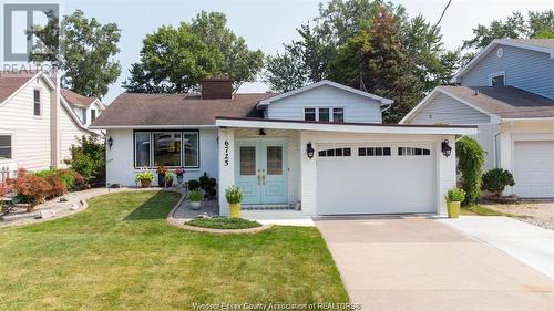 6725 Riverside Drive East, Windsor, ON - Outdoor With Facade