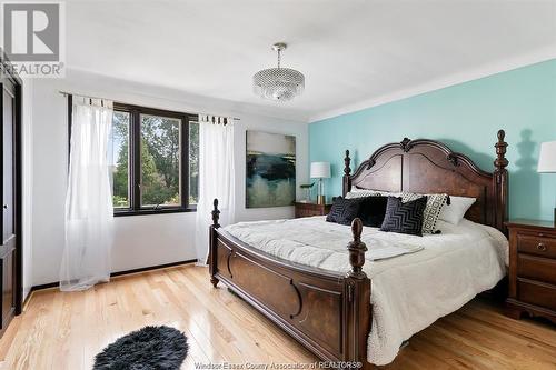 6725 Riverside Drive East, Windsor, ON - Indoor Photo Showing Bedroom